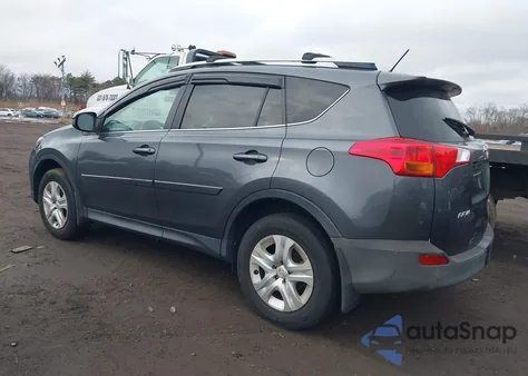 2014 Toyota Rav4 Le z USA, uszkodzony, nr VIN JTMBFREVXED058679
